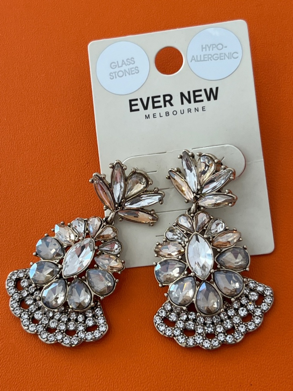 Ever HYPO-allergenic Glass stone Clear Crystal Floral Statement Earrings New GWP